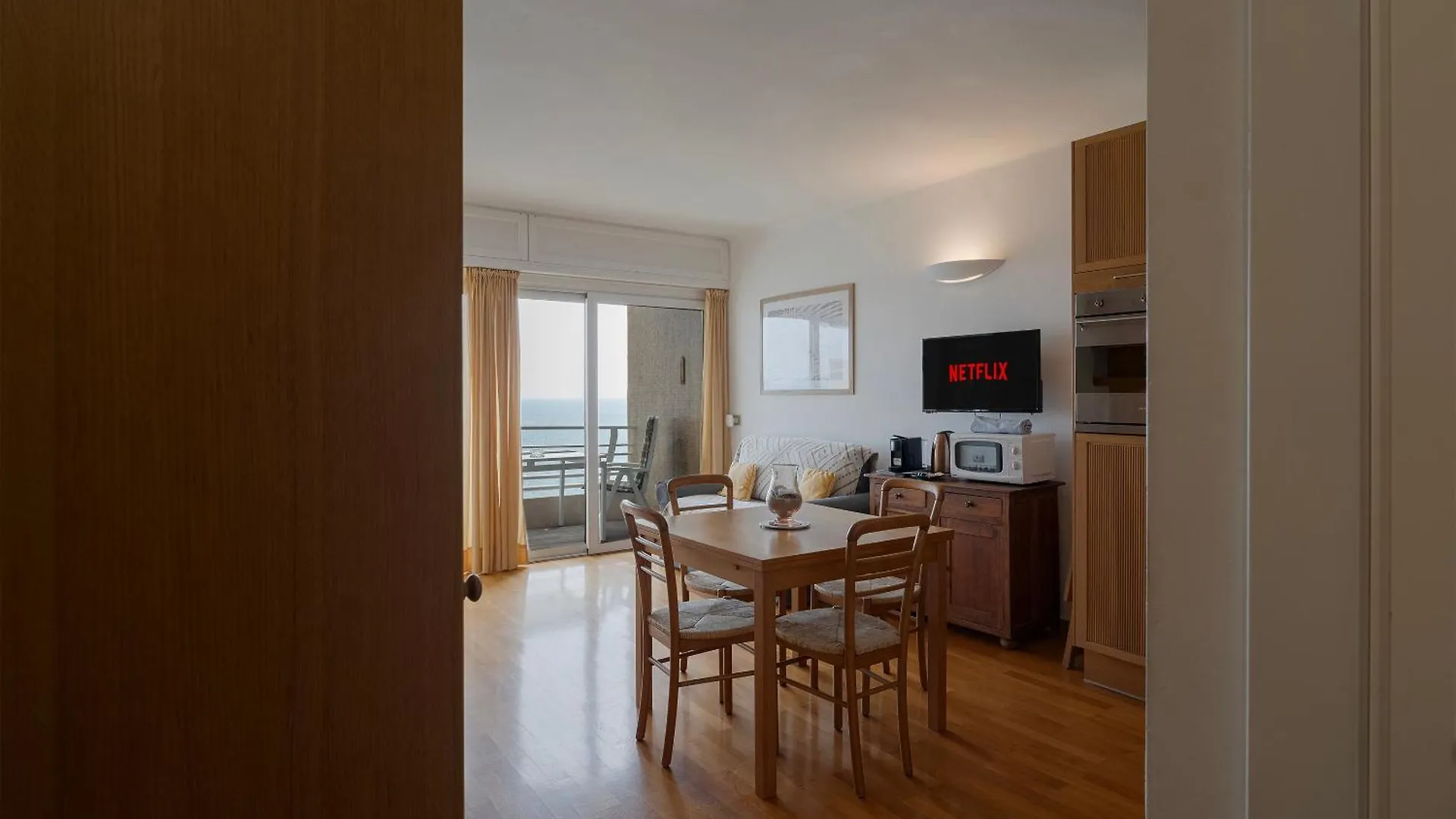 The Cruise Studio Apartment Menton France