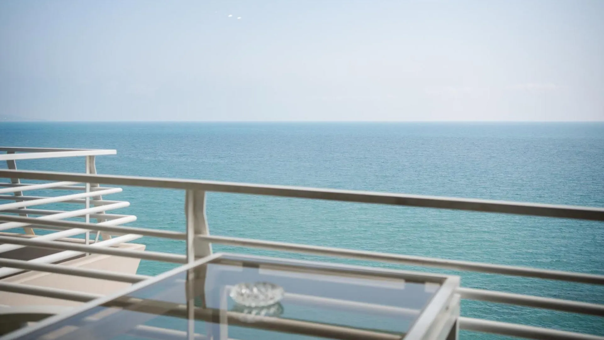 The Cruise Studio Apartment Menton